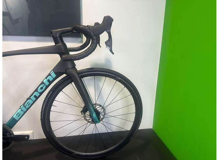 Bianchi Road Bike SPECIALISSIMA RC SRAM Rival AXS 12SP  MR 55