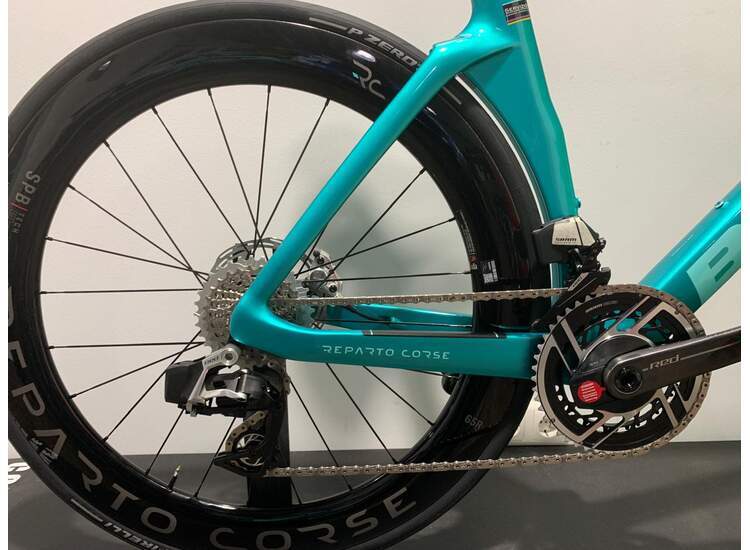 Bianchi Road Bike OLTRE RC RED E1 ETAP AXS 12SP - QUARQ POWER METER - 2027 (New)