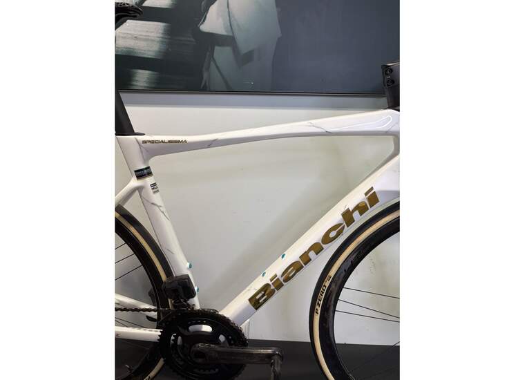 Bianchi Rennrad SPECIALISSIMA RC Campagnolo Super Record WRL - 2025